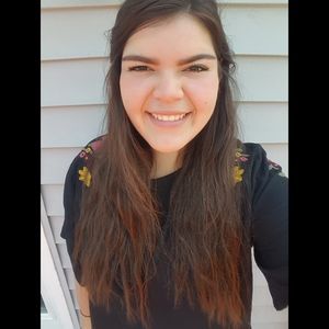 Meet your Posher, Gaby